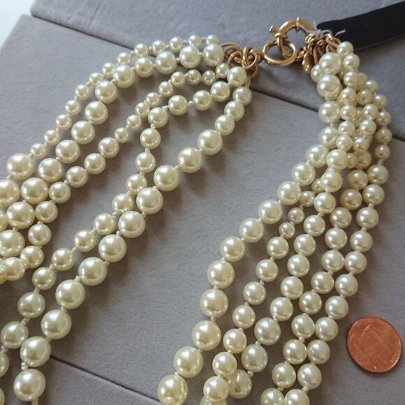 J. CREW 5 strand knotted graduated layered white faux pearl necklace - Picture 3 of 10